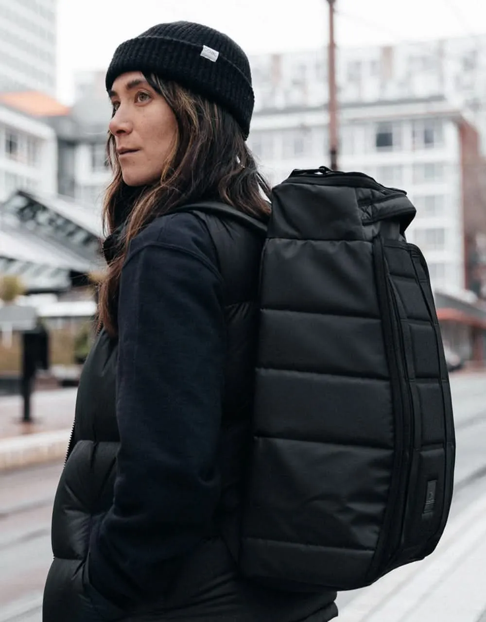 Db Hugger 25L Backpack - Black Out