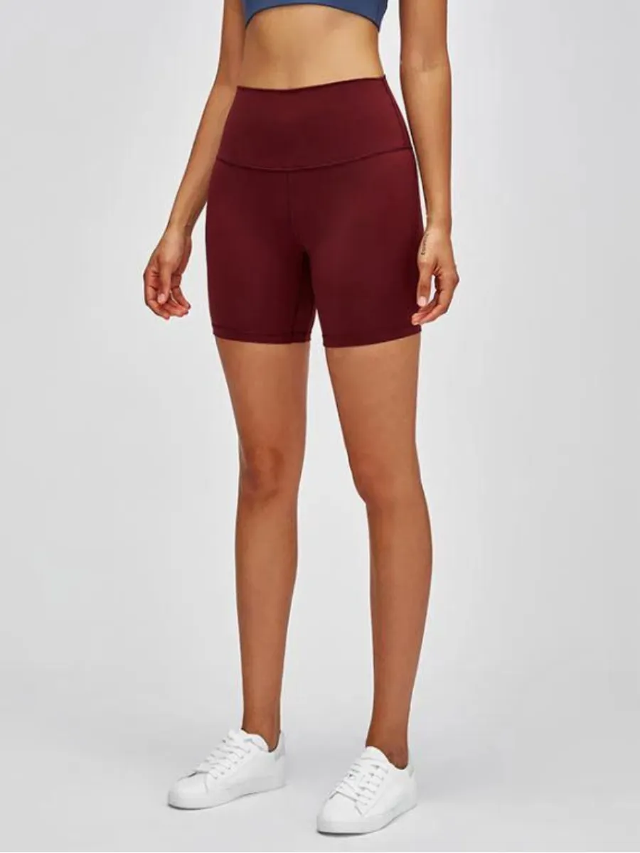 Easy Sprint 6” Shorts in Garnet Red