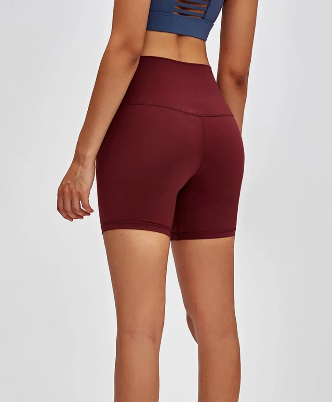 Easy Sprint 6” Shorts in Garnet Red