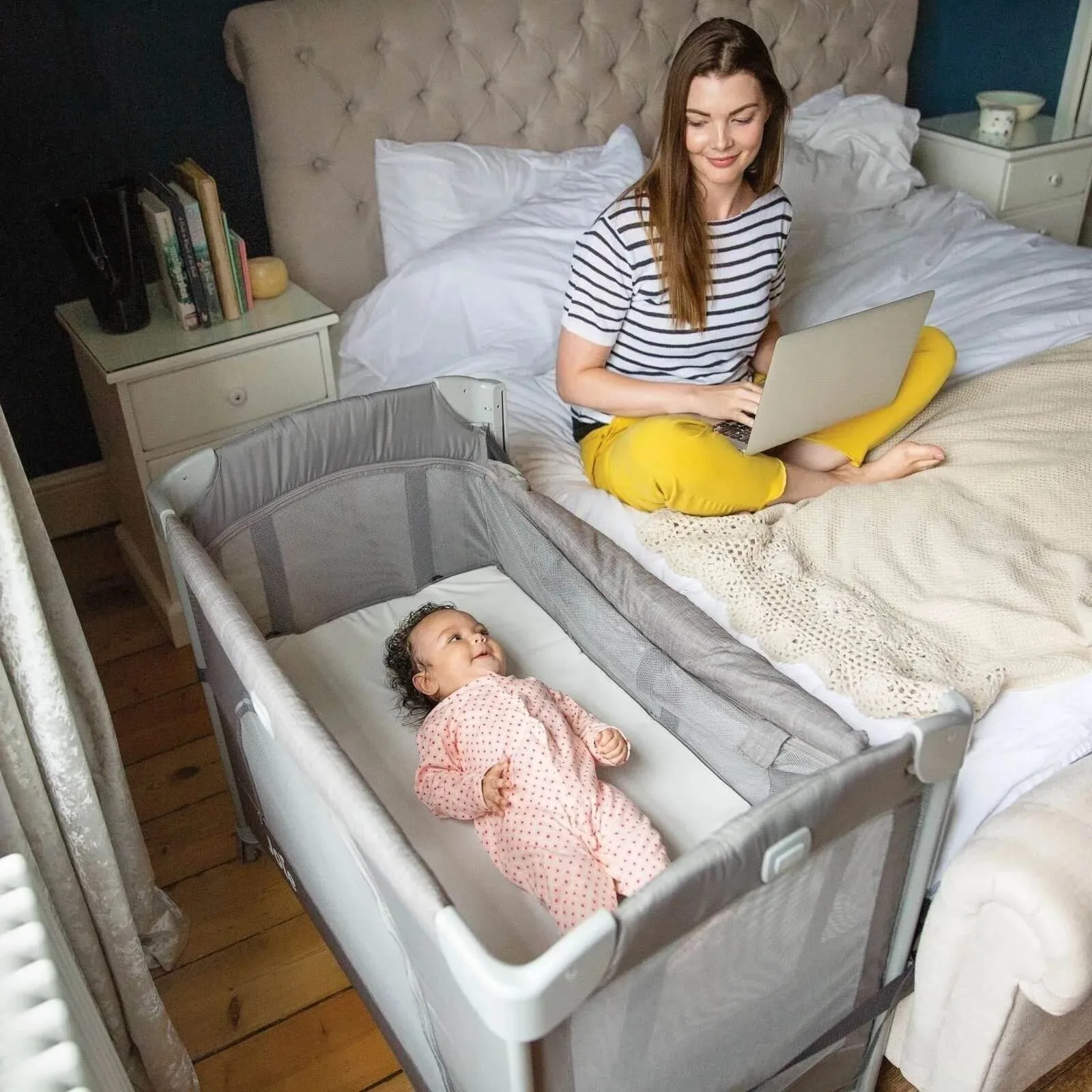 Joie Kubbie Sleep Bedside Travel Cot - Foggy Grey