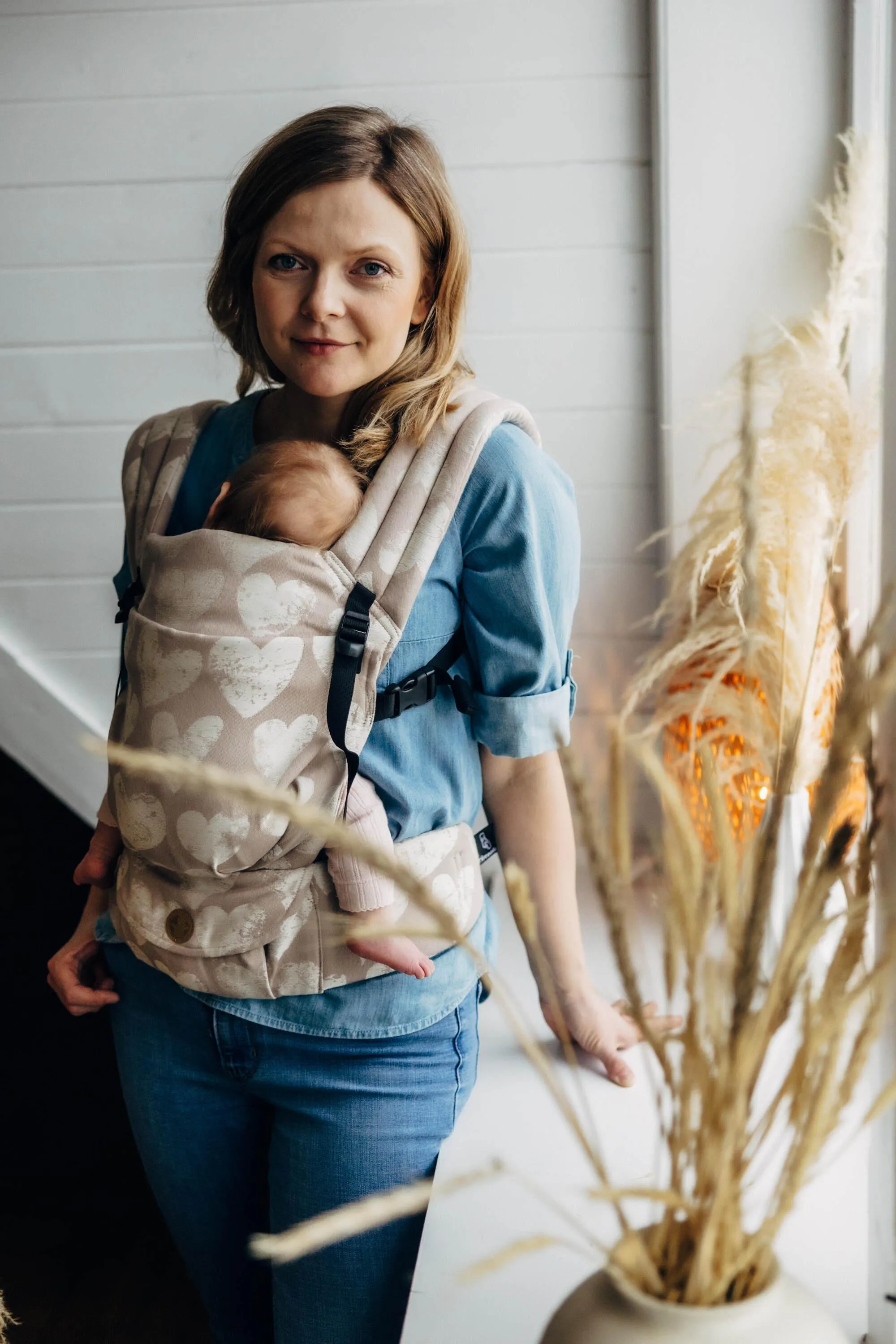 LennyLamb LennyLight Babywearing Carrier Lovka Petit Bold